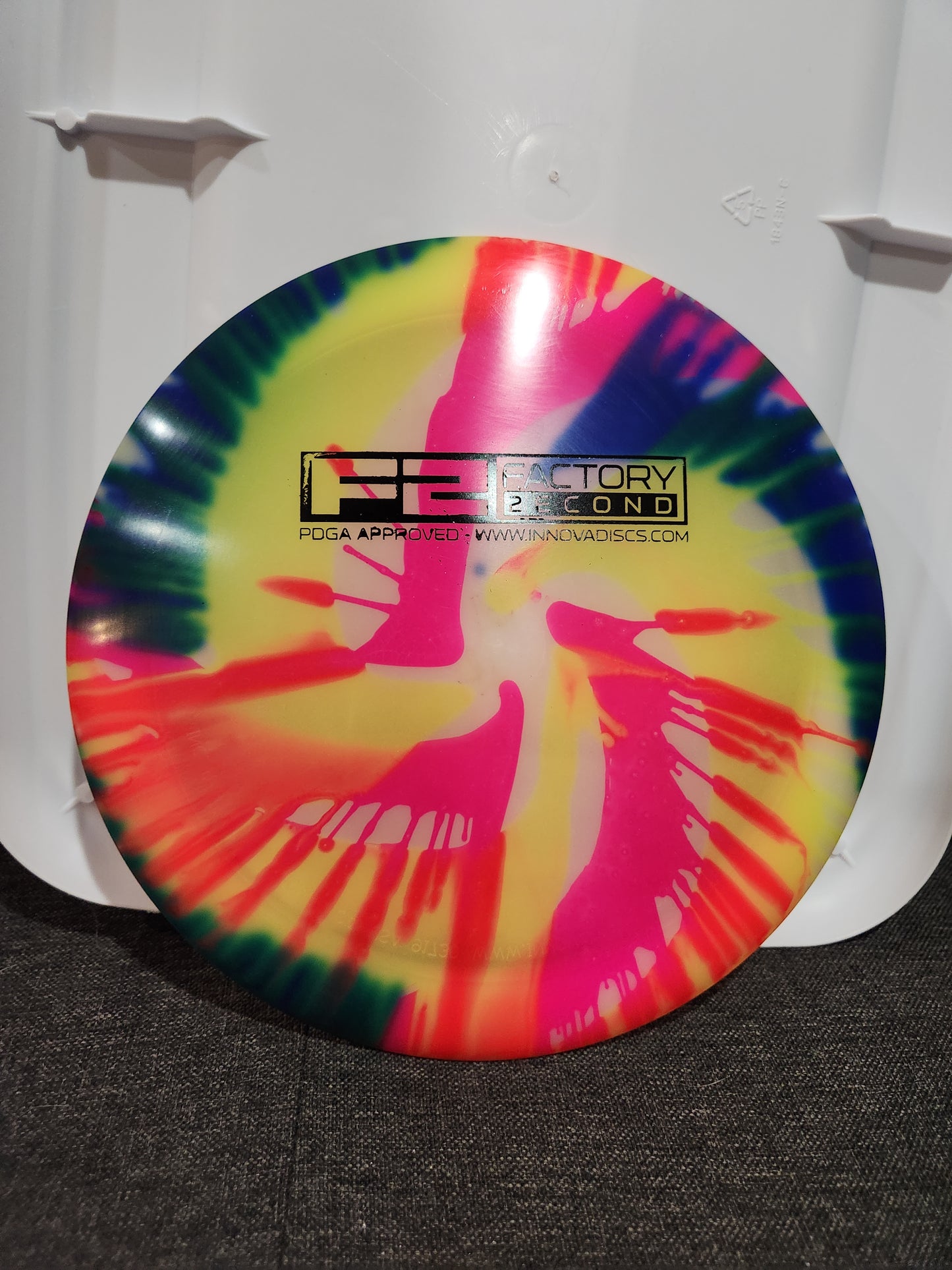 INNOVA-KRAIT-PENNED 'KR' RUN-GLOW CHAMPION I DYE-165-9G